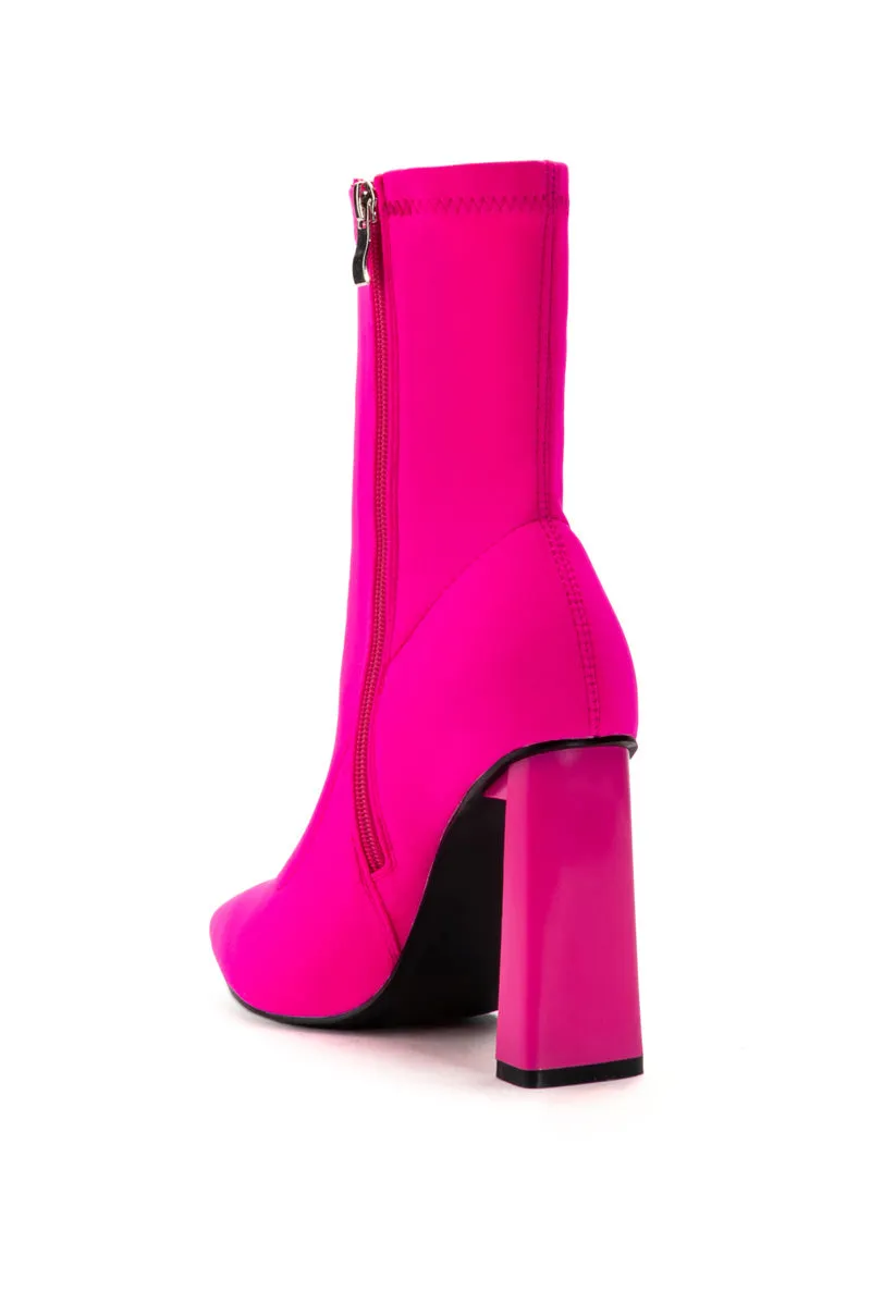 AZALEA WANG MOSCATO MESH CHUNKY BOOTIE IN PINK