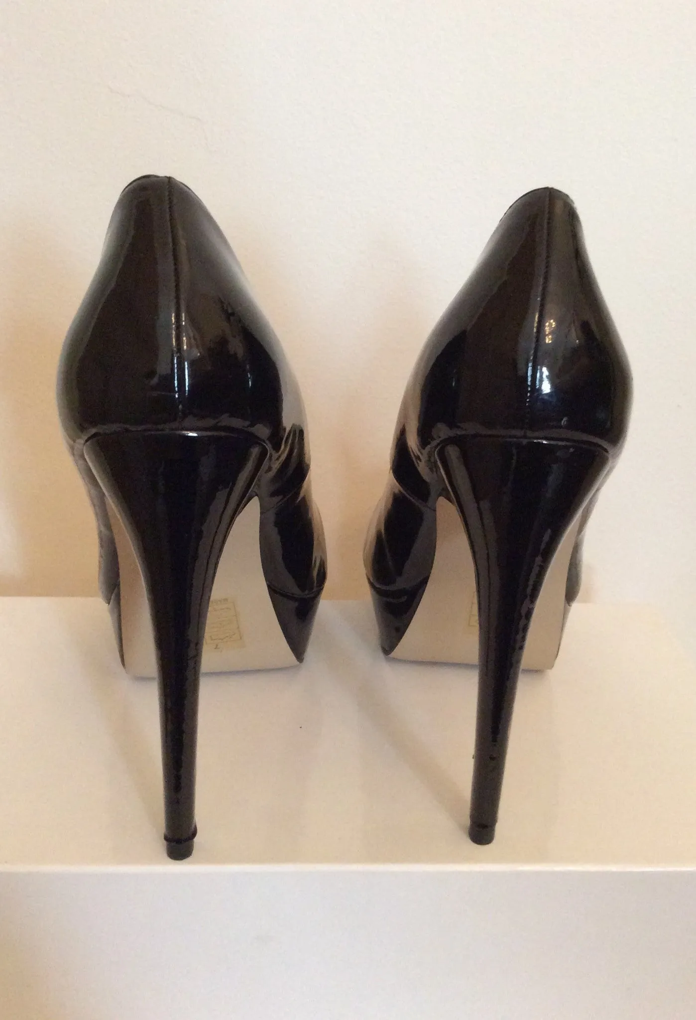 Brand New Kitch Couture Black Patent Platform High Heels Size 7/40