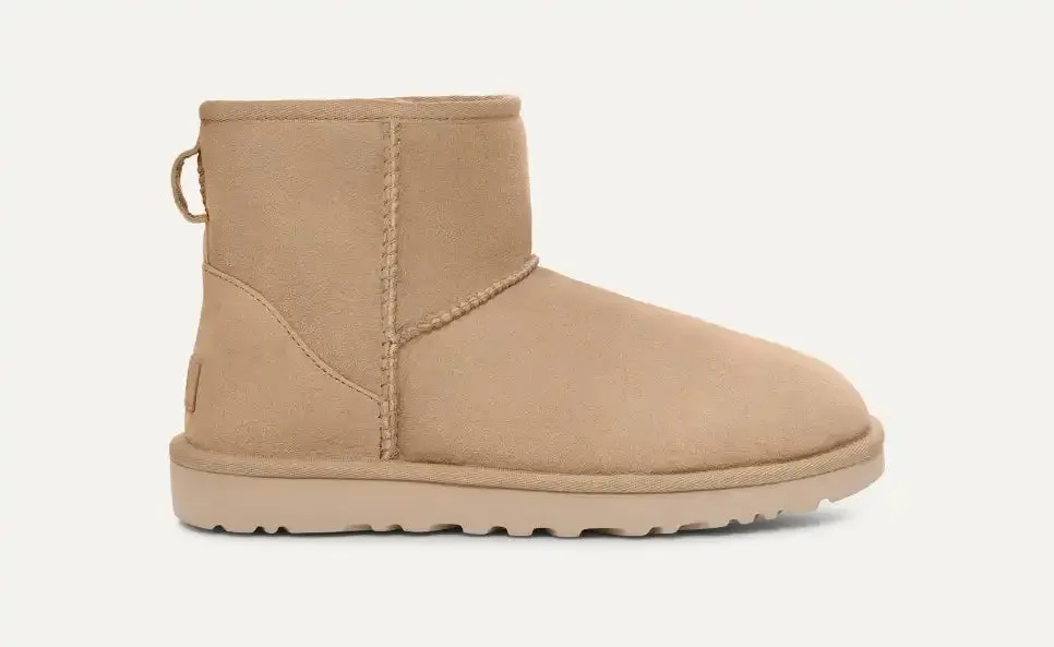 UGG® Women's Classic Mini II